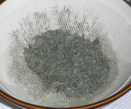 乾燥させたバジル