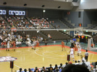 試合中の選手たち