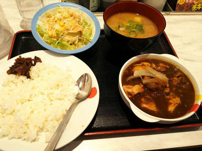 ごろごろ煮込みチキンカレー サラダセット 豚汁変更