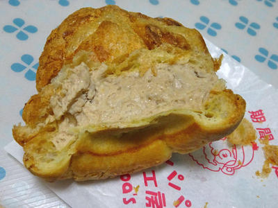 わらびもちシュー 断面アップ