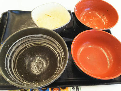 麦とろ牛皿御膳 完食