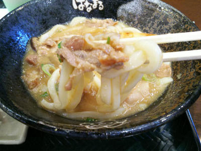 豚汁うどん 麺上げ