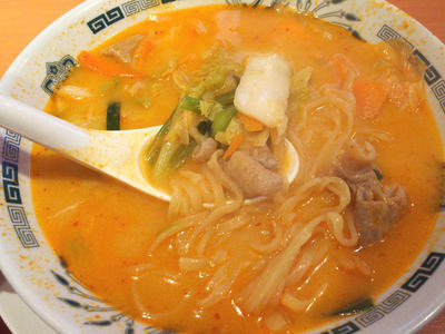 モツ野菜ラーメン 具材