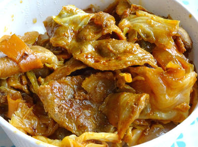 回鍋肉丼 肉のアップ