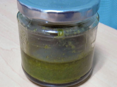 ジェノベーゼソース瓶詰め