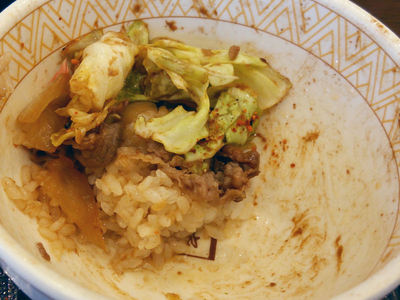コクみそ野菜牛丼 残り少し