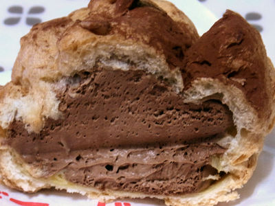 生チョコシュー断面