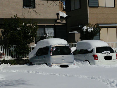 駐車場の雪