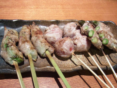 アボカド肉串、プチトマト肉串、アスパラ肉串