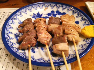 豚モツと鶏モツ串