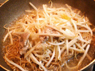 石巻焼きそば 蒸し焼き