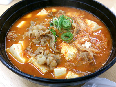 豆腐キムチチゲ