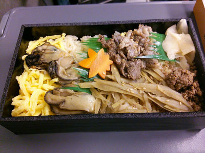 広島カキ牛弁当