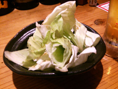 お通しのキャベツ