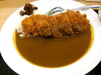 チキンももカツカレー