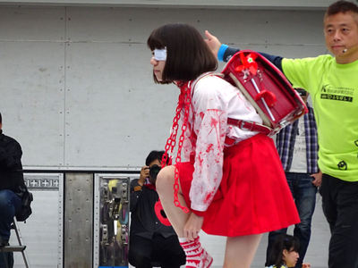 十四代目トイレの花子さんソックスあげ