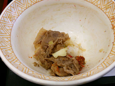 えび塩キャベツ牛丼 残りわずか