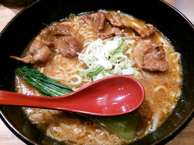 十勝ホエー豚めん