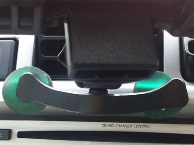 タブレットホルダー 装着