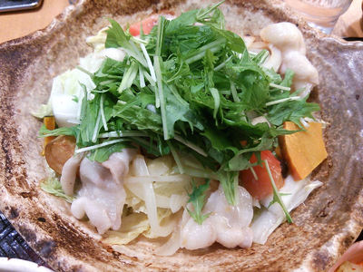 四元豚とたっぷり野菜の蒸し鍋