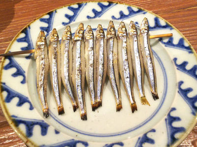 きびなごの串焼き