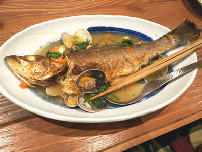 鮮魚のアクアパッツァ