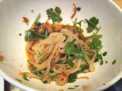 パクチー混ぜフォー 混ぜた所