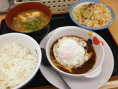 ブラウンソースエッグハンバーグ定食