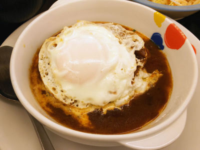 ブラウンソースエッグハンバーグ