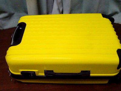 スーツケース 外観