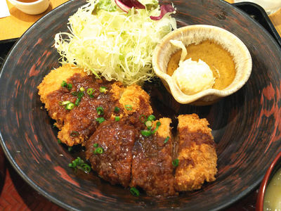 八丁味噌ダレヒレかつ