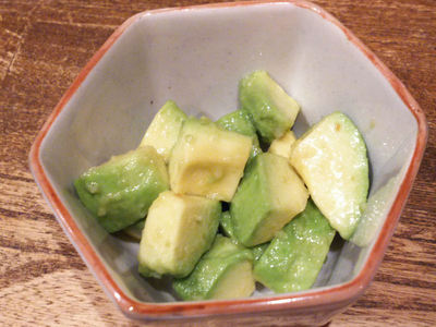 ガーリックアボカド