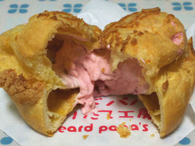 クッキーシュー 贅沢いちご