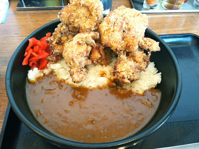 すたみな唐揚げカレー