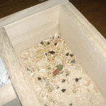 中にはもちろん、エサがたんまり