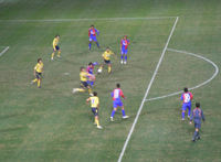 試合終了直前、必死に守る