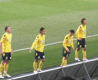 試合終了後に挨拶をする選手達