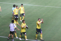 試合後、挨拶をしにきた選手達