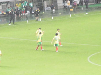 荒田のゴールの直後