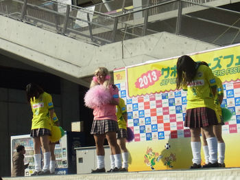 レディースパフォーマンス