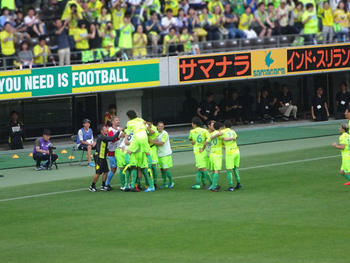 ラリベイのゴール直後