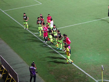 試合終了後の選手たち