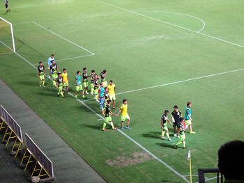 試合終了後の選手たち