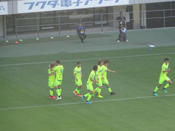 船山のゴール直後