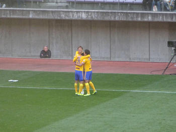 長沢のゴール直後