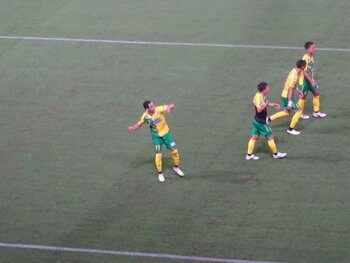 ドゥドゥのゴール後。