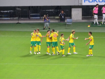 佐々木のゴール後