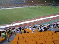 まだ、ガラガラ