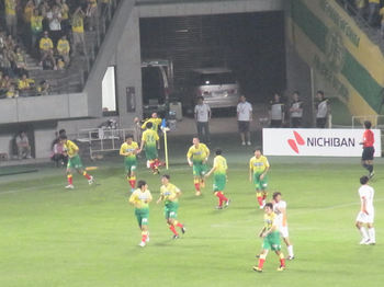 ケンペスのゴール直後