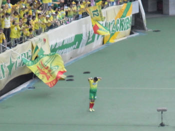 森本のゴール直後